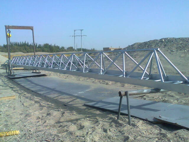 阿图什专业承揽大中小型喷涂翻新施工业务！